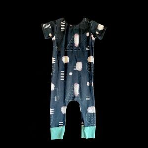 RAGS to Raches Size 2T